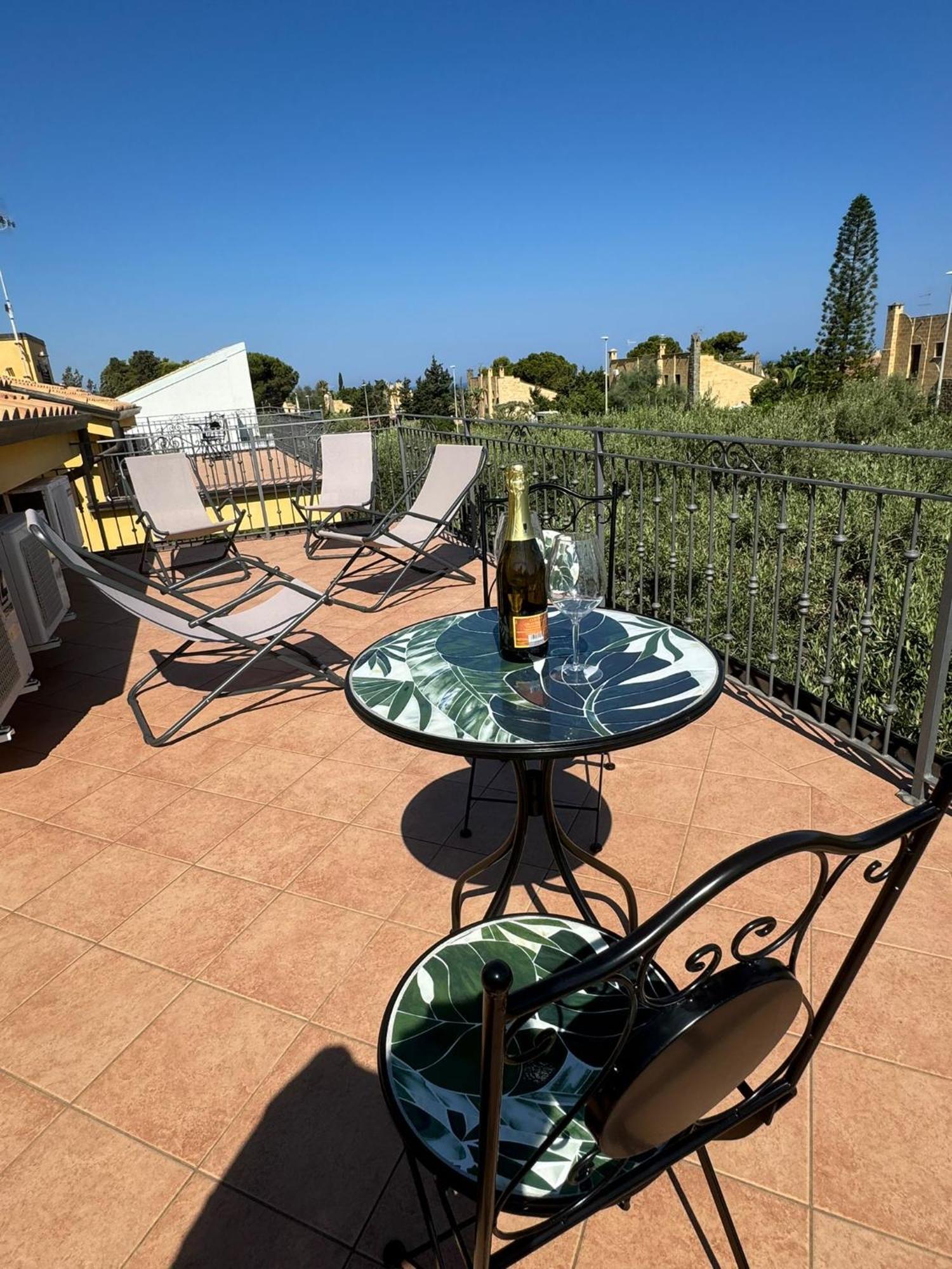Villa M&R Cefalù Eksteriør billede